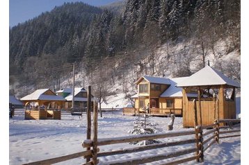 Ukraine Privát Verchnij Jaseniv, Exterior